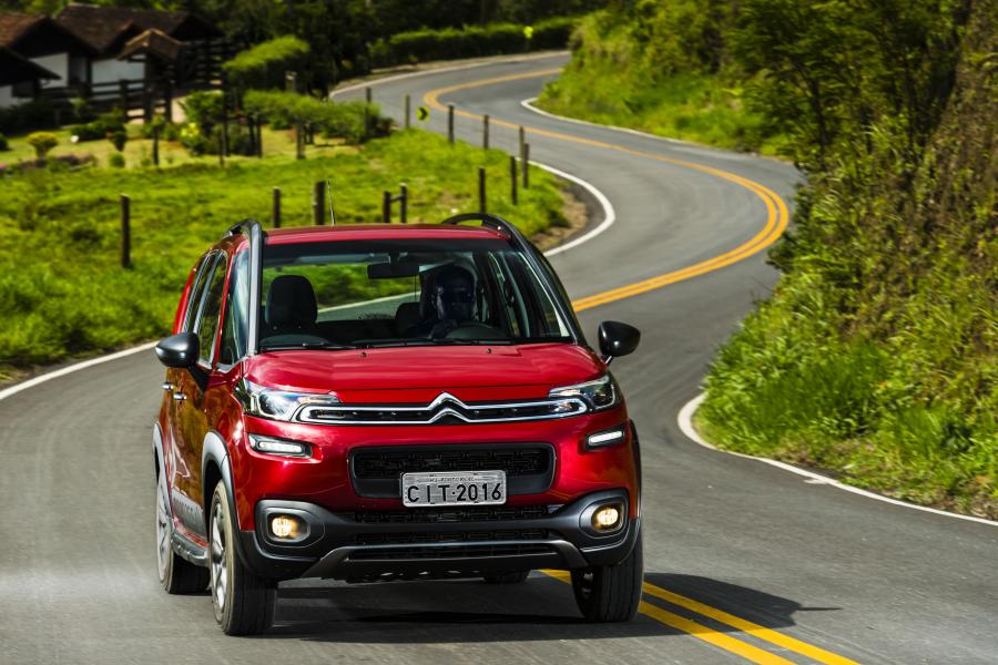  Citroen AirCross 2015 года  (фото 5 из 14)